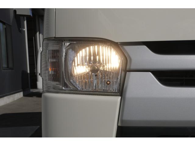 レジアスエースバン ロングＤＸ　ハイルーフ　４ＷＤ　後期モデル　ディーゼルターボ　車いす仕様車　Ｂタイプ１０人乗り　車いす電動スライドリフト付　車いす固定装置２脚　左スライドドア連動オートサイドステップ　リアヒーター　リモコンキー（15枚目）