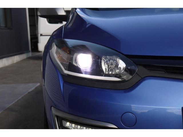 RENAULT MEGANE GT 220