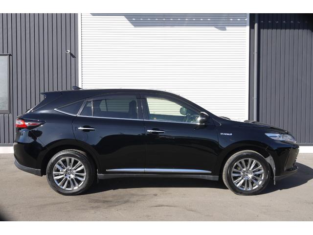 ハリアーハイブリッド プログレス 4WD セーフティセンス サンルーフ JBLサウンド アラウンドビュー F&Rクリアランスソナー レーダークルーズコントロール Bluetooth対応純正メモリーナビ パワーシート パワーリアゲート(7枚目)