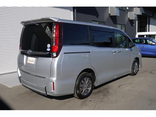 エスクァイア Ｘｉ　４ＷＤ　セーフティセンス　車いす仕様車スロープタイプ１　車いす固定装置２脚　両側パワースライドドア　フロントクリアランスソナー　Ｂｌｕｅｔｏｏｔｈ対応純正メモリーナビ　左右独立温度調整オートエアコン（13枚目）