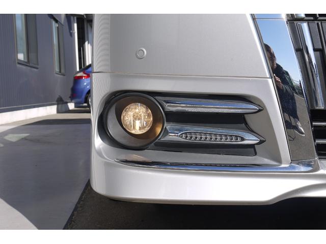 エスクァイア Ｘｉ　４ＷＤ　セーフティセンス　車いす仕様車スロープタイプ１　車いす固定装置２脚　両側パワースライドドア　フロントクリアランスソナー　Ｂｌｕｅｔｏｏｔｈ対応純正メモリーナビ　左右独立温度調整オートエアコン（23枚目）