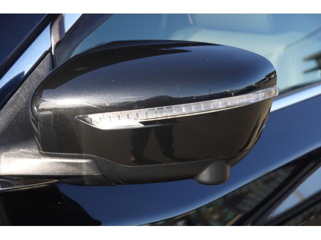 エクストレイル ２０Ｘｔｔ　エマージェンシーブレーキパッケージ　４ＷＤ　エマージェンシーブレーキ　アラウンドビューモニター　Ｆ＆Ｒクリアランスソナー　Ｂｌｕｅｔｏｏｔｈ対応純正ＳＤナビ　パワーリアゲート　前席２脚シートヒーター　クルーズコントロール　オートエアコン（20枚目）