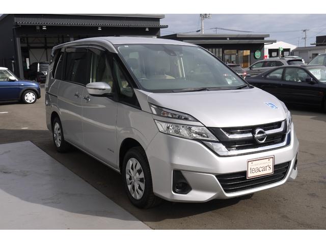 セレナ チェアキャブリフタータイプ 4WD 車いす仕様車 電動スライドリフト 固定装置1基 エマージェンシーブレーキ ハイブリッド 両側スライドドア クルーズコントロール オートエアコン リアエアコン オートライト バックカメラ(9枚目)