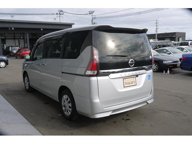 セレナ チェアキャブリフタータイプ 4WD 車いす仕様車 電動スライドリフト 固定装置1基 エマージェンシーブレーキ ハイブリッド 両側スライドドア クルーズコントロール オートエアコン リアエアコン オートライト バックカメラ(13枚目)