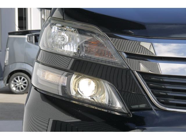 ヴェルファイア ２．４Ｚ　ゴールデンアイズＩＩ　４ＷＤ　７人乗り　フロント＆リアクリアランスソナー　リア電動ゲート　両側電動スライドドア　クルーズコントロール　９型メモリーナビ　クルーズコントロール　ナノイー付左右独立温度調整オートエアコン　ＥＴＣ（15枚目）