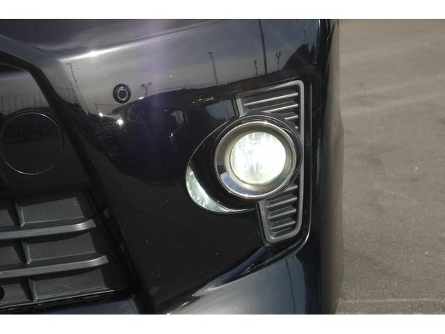 ヴェルファイア ２．４Ｚ　ゴールデンアイズＩＩ　４ＷＤ　７人乗り　フロント＆リアクリアランスソナー　リア電動ゲート　両側電動スライドドア　クルーズコントロール　９型メモリーナビ　クルーズコントロール　ナノイー付左右独立温度調整オートエアコン　ＥＴＣ（18枚目）