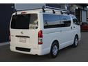 ハイエースバン ロングDX GLパッケージ 4WD ディーゼルターボ セーフティセンス 6人乗り 純正ルーフラック プライバシーガラス フロント&リアクリアランスソナー Bluetooth対応純正メモリーナビ オートライト バックカメラ ETC(8枚目)