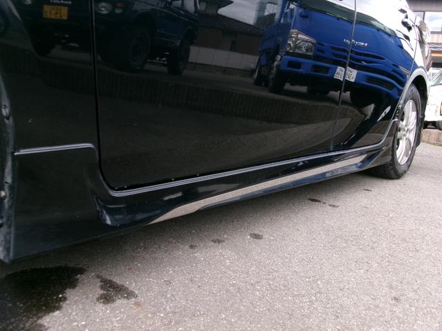 プリウス S 4WD☆モデリスタフルエアロ☆純正8インチナビフルセグTV♪バックカメラ☆ビルトインETC☆ドライブレコーダー☆レーダークルーズコントロール☆LEDライト☆リアスモークフィルム☆シートカバー☆(12枚目)