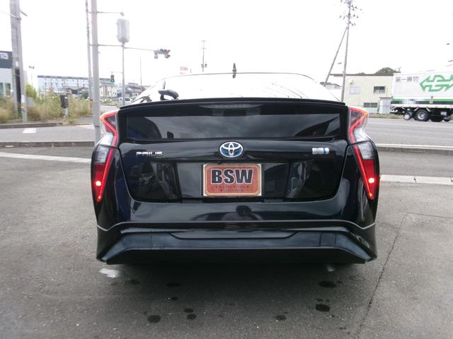 プリウス S 4WD☆モデリスタフルエアロ☆純正8インチナビフルセグTV♪バックカメラ☆ビルトインETC☆ドライブレコーダー☆レーダークルーズコントロール☆LEDライト☆リアスモークフィルム☆シートカバー☆(16枚目)