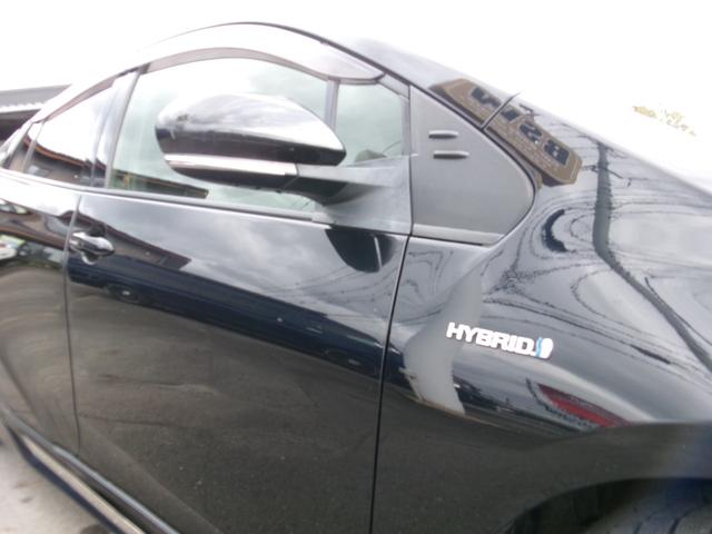 プリウス S 4WD☆モデリスタフルエアロ☆純正8インチナビフルセグTV♪バックカメラ☆ビルトインETC☆ドライブレコーダー☆レーダークルーズコントロール☆LEDライト☆リアスモークフィルム☆シートカバー☆(18枚目)