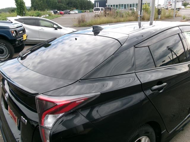 プリウス S 4WD☆モデリスタフルエアロ☆純正8インチナビフルセグTV♪バックカメラ☆ビルトインETC☆ドライブレコーダー☆レーダークルーズコントロール☆LEDライト☆リアスモークフィルム☆シートカバー☆(19枚目)