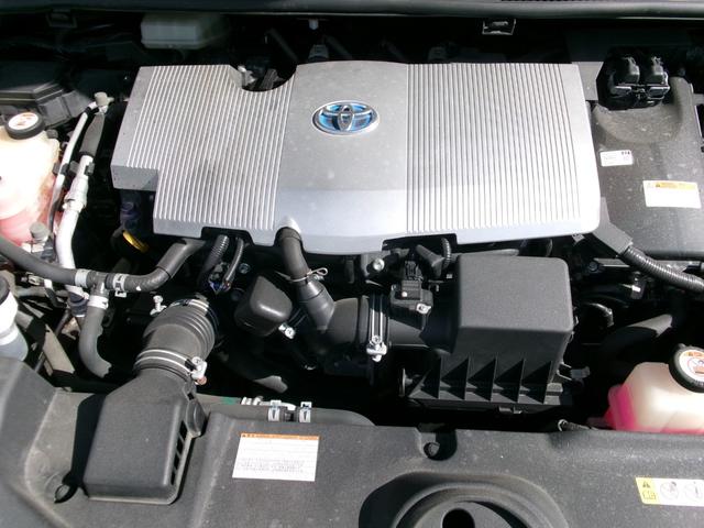 プリウス S 4WD☆モデリスタフルエアロ☆純正8インチナビフルセグTV♪バックカメラ☆ビルトインETC☆ドライブレコーダー☆レーダークルーズコントロール☆LEDライト☆リアスモークフィルム☆シートカバー☆(39枚目)