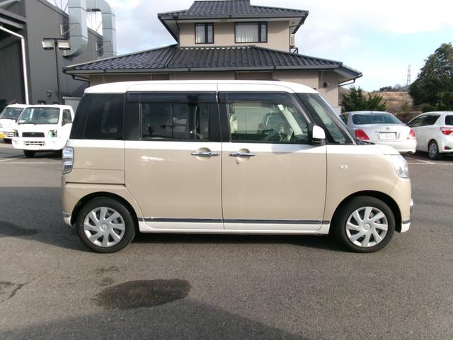 ムーヴキャンバス Gメイクアップリミテッド SAIII 4WD☆メモリーナビフルセグTV☆パノラマモニター☆Bluetooth☆LEDヘッド&フォグランプ☆オート電動格納ドアミラー☆オートエアコン☆オートヘッドライト☆両側パワースライドドア☆(4枚目)