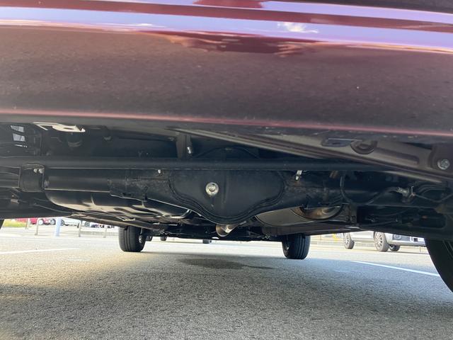 ソリオ Ｇ　２型　４ＷＤ　ナビ　ドラレコ　オートライト　Ｂｌｕｅｔｏｏｔｈ　スライドドア　純正ナビ　プッシュスタート　シートヒーター　オートエアコン　スズキセーフティーサポート　４ＷＤ　衝突被害軽減システム　アイドリングストップ（9枚目）