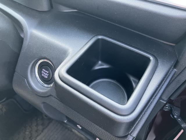 ソリオ Ｇ　２型　４ＷＤ　ナビ　ドラレコ　オートライト　Ｂｌｕｅｔｏｏｔｈ　スライドドア　純正ナビ　プッシュスタート　シートヒーター　オートエアコン　スズキセーフティーサポート　４ＷＤ　衝突被害軽減システム　アイドリングストップ（21枚目）