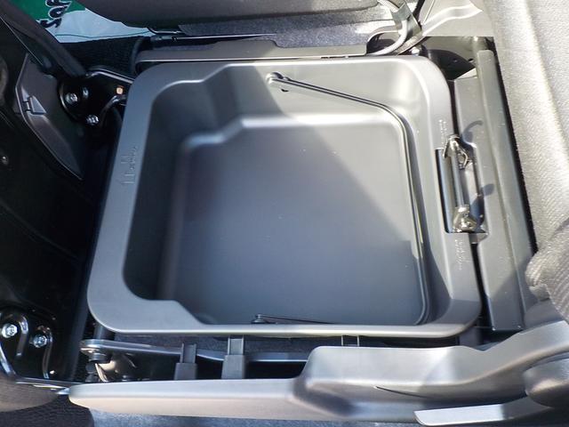 ワゴンＲ ＦＸ　４型　４ＷＤ　ＣＤオーディオ　オートライト　プッシュスタート　シートヒーター　オートエアコン　スズキセーフティーサポート　４ＷＤ　衝突被害軽減システム　アイドリングストップ　横滑り防止機能　衝突安全ボディ　盗難防止システム（15枚目）