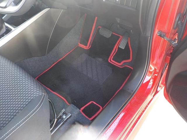 スイフト ＨＹＢＲＩＤ　ＲＳ　ＺＣ５３Ｓ．ＺＤ５３Ｓ　４ＷＤ　ナビ　オートライト　ナビ　プッシュスタート　シートヒーター　オートエアコン　スズキセーフティーサポート　４ＷＤ　衝突被害軽減システム　アイドリングストップ　横滑り防止機能　衝突安全ボディ　盗難防止システム（23枚目）