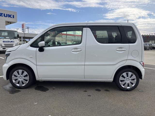 ワゴンＲ ＦＸ　４型　４ＷＤ　ＣＶＴ　ＣＤオーディオ　オートライト　プッシュスタート　シートヒーター　スズキセーフティーサポート　４ＷＤ　衝突被害軽減システム　アイドリングストップ　横滑り防止機能　衝突安全ボディ（9枚目）