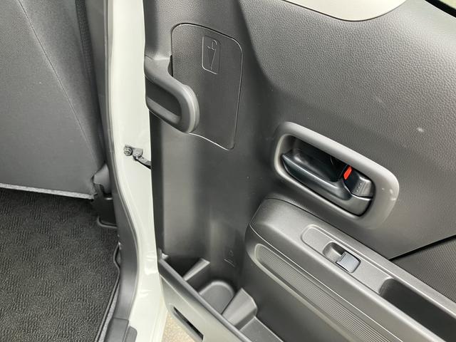 ワゴンＲ ＦＸ　４型　４ＷＤ　ＣＶＴ　ＣＤオーディオ　オートライト　プッシュスタート　シートヒーター　スズキセーフティーサポート　４ＷＤ　衝突被害軽減システム　アイドリングストップ　横滑り防止機能　衝突安全ボディ（32枚目）