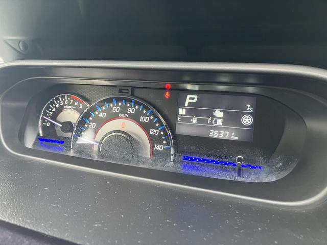 �Z���^�[���[�^�[�Ȃ̂œ���҂̕��Ə������L�����܂��B