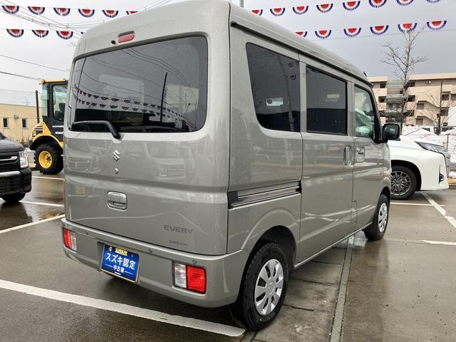 エブリイ ＪＯＩＮ　６型　パートタイム４ＷＤ　５ＭＴシフト　オーディオレス　オートライト　スライドドア　スズキセーフティーサポート　４ＷＤ　衝突被害軽減システム　　キーレスキーパワーウインド　衝突安全ボディ（9枚目）