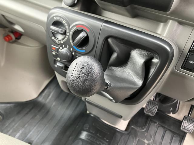 エブリイ ＪＯＩＮ　６型　パートタイム４ＷＤ　５ＭＴシフト　オーディオレス　オートライト　スライドドア　スズキセーフティーサポート　４ＷＤ　衝突被害軽減システム　　キーレスキーパワーウインド　衝突安全ボディ（33枚目）
