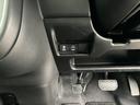 安全性能スイッチや快適機能スイッチは運転席より操作可能