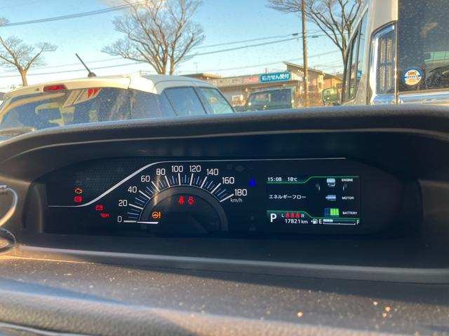 ソリオ ＨＹＢＲＩＤ　ＭＺ　２ＷＤ・ＣＶＴ　全方位モニター付ナビ　衝突被害軽減システム　スライドドア　バックカメラ　純正ナビ　ＥＴＣ（12枚目）