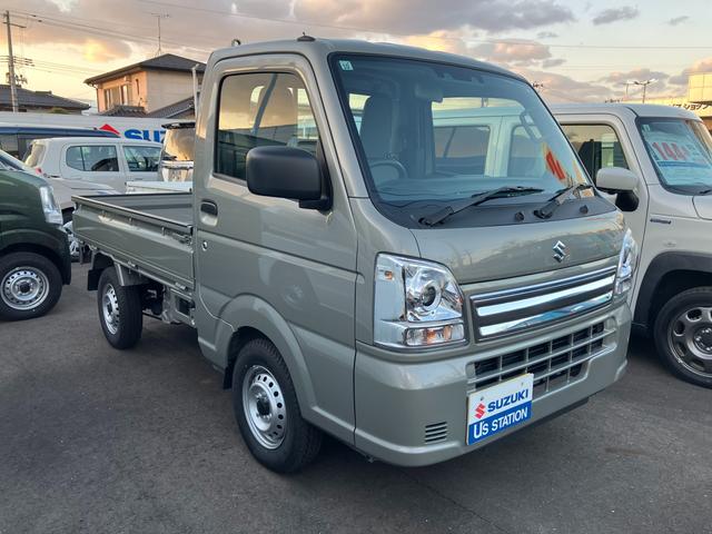 キャリイトラック ＫＣエアコン・パワステ農繁　４ＷＤ・５ＭＴ　ＡＭ・ＦＭラジオ　衝突被害軽減システム　４ＷＤ　オートライト（3枚目）