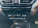 ２ＷＤ・６ＡＴ　全方位モニター付９インチナビ　新品スタッドレス＆純正アルミホイールセット　衝突被害軽減システム　プッシュスタート　ドライブレコーダー　オートエアコン　純正ナビ　バックカメラ（14枚目）
