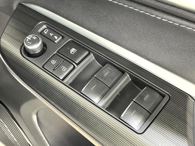 ハリアーハイブリッド Ｚ　レザーパッケージ　衝突軽減　純正１２．３型ナビ　バックカメラ　レーダークルーズコントロール　シートベンチレーション　ＪＢＬサウンド　デジタルインナーミラー　電動シート　パワーバックドア　ＥＴＣ　スマートキー（46枚目）