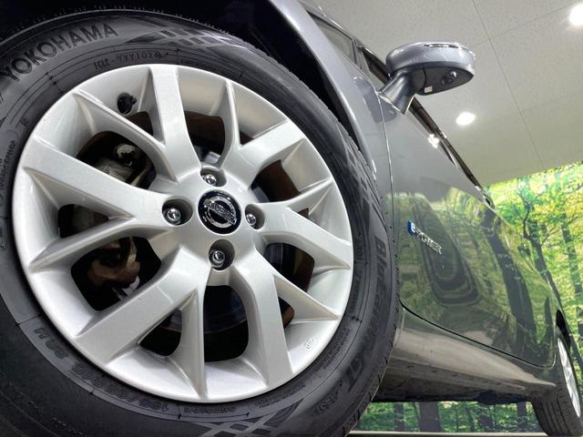 ノート ｅ－パワー　Ｘ　純正ナビ　全周囲カメラ　エマージェンシーブレーキ　禁煙車　ドラレコ　コーナーセンサー　スマートキー　ＬＥＤヘッドライト　ＥＴＣ　オートマチックハイビーム　デジタルインナーミラー　車線逸脱警報（13枚目）