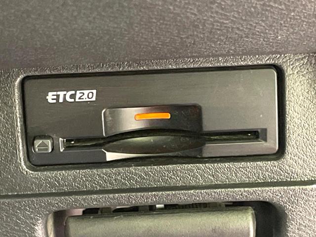 ノート Ｘ　純正９インチナビ　全周囲カメラ　エマージェンシーブレーキ　プロパイロット　禁煙車　ＬＥＤヘッドライト　スマートキー　ＥＴＣ　ドラレコ　オートマチックハイビーム　デジタルインナーミラー　車線逸脱警報（7枚目）