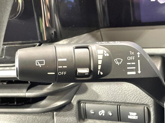 ノート Ｘ　純正９インチナビ　全周囲カメラ　エマージェンシーブレーキ　プロパイロット　禁煙車　ＬＥＤヘッドライト　スマートキー　ＥＴＣ　ドラレコ　オートマチックハイビーム　デジタルインナーミラー　車線逸脱警報（40枚目）