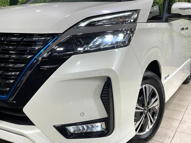 セレナ ｅ－パワー　ハイウェイスターＶ　純正１０型ナビ　後席モニター　両側電動ドア　プロパイロット　ブラインドスポットモニター　ドラレコ　ＥＴＣ　ＬＥＤヘッド　オートライト　オートエアコン　Ｂｌｕｅｔｏｏｔｈ　スマートキー　プッシュスタート（13枚目）