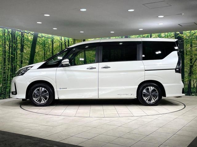 セレナ ｅ－パワー　ハイウェイスターＶ　純正１０型ナビ　後席モニター　両側電動ドア　プロパイロット　ブラインドスポットモニター　ドラレコ　ＥＴＣ　ＬＥＤヘッド　オートライト　オートエアコン　Ｂｌｕｅｔｏｏｔｈ　スマートキー　プッシュスタート（26枚目）