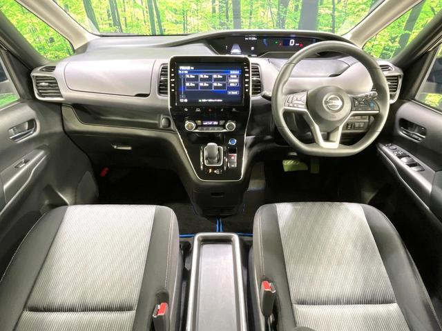 セレナ ｅ－パワー　ハイウェイスターＶ　両側電動スライド　純正１０型ナナビ　プロパイロット　禁煙車　ドラレコ　ＥＴＣ　ＬＥＤヘッド　オートライト　ブラインドスポットモニター　パーキングアシスト　リアオートエアコン　シートバックテーブル（2枚目）
