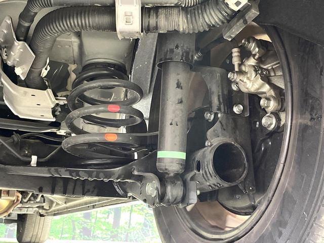 セレナ ｅ－パワー　ハイウェイスターＶ　両側電動スライド　純正１０型ナナビ　プロパイロット　禁煙車　ドラレコ　ＥＴＣ　ＬＥＤヘッド　オートライト　ブラインドスポットモニター　パーキングアシスト　リアオートエアコン　シートバックテーブル（24枚目）
