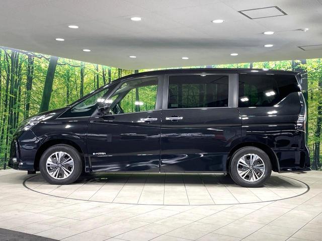 セレナ ｅ－パワー　ハイウェイスターＶ　両側電動スライド　純正１０型ナナビ　プロパイロット　禁煙車　ドラレコ　ＥＴＣ　ＬＥＤヘッド　オートライト　ブラインドスポットモニター　パーキングアシスト　リアオートエアコン　シートバックテーブル（27枚目）