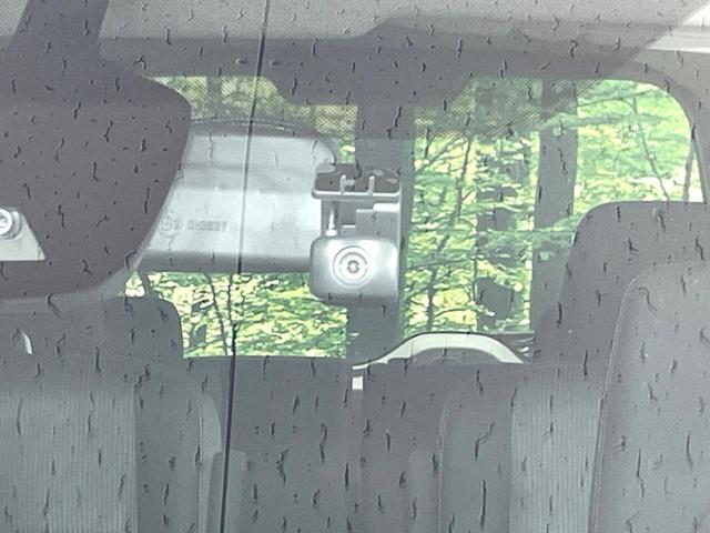 セレナ ｅ－パワー　ハイウェイスターＶ　両側電動スライド　純正１０型ナナビ　プロパイロット　禁煙車　ドラレコ　ＥＴＣ　ＬＥＤヘッド　オートライト　ブラインドスポットモニター　パーキングアシスト　リアオートエアコン　シートバックテーブル（36枚目）