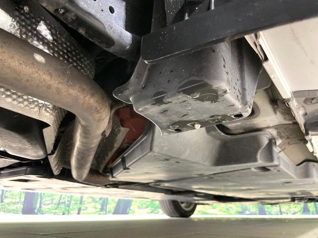 カムリ ＷＳ　純正９インチナビ　バックカメラ　禁煙車　衝突被害軽減ブレーキ　レーダークルーズコントロール　ハーフレザーシート　ＥＴＣ　ドライブレコーダー　パワーシート　フルセグ　Ｂｌｕｅｔｏｏｔｈ接続（22枚目）
