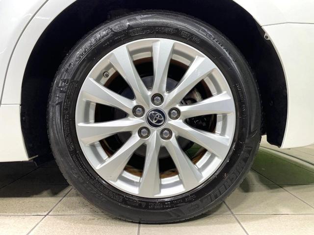 カムリ ＷＳ　純正９インチナビ　バックカメラ　禁煙車　衝突被害軽減ブレーキ　レーダークルーズコントロール　ハーフレザーシート　ＥＴＣ　ドライブレコーダー　パワーシート　フルセグ　Ｂｌｕｅｔｏｏｔｈ接続（28枚目）