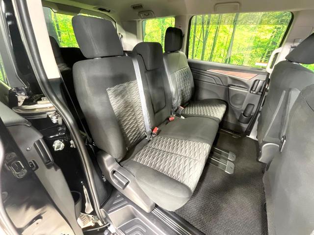 デリカＤ：５ Ｐ　４ＷＤ　両側電動スライド　純正１０型ナビ　全周囲カメラ　衝突軽減装置　レーダークルーズ　禁煙車　パワーバックドア　シートヒーター　パワーシート　ＬＥＤヘッドライト　ＥＴＣ　ブラインドスポットモニター（9枚目）