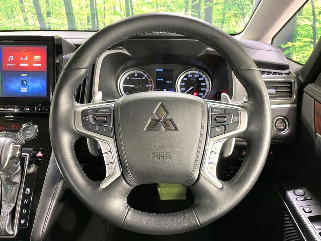 デリカＤ：５ Ｐ　４ＷＤ　両側電動スライド　純正１０型ナビ　全周囲カメラ　衝突軽減装置　レーダークルーズ　禁煙車　パワーバックドア　シートヒーター　パワーシート　ＬＥＤヘッドライト　ＥＴＣ　ブラインドスポットモニター（12枚目）