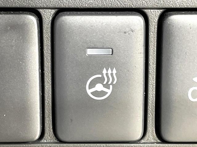 デリカＤ：５ Ｐ　４ＷＤ　両側電動スライド　純正１０型ナビ　全周囲カメラ　衝突軽減装置　レーダークルーズ　禁煙車　パワーバックドア　シートヒーター　パワーシート　ＬＥＤヘッドライト　ＥＴＣ　ブラインドスポットモニター（49枚目）