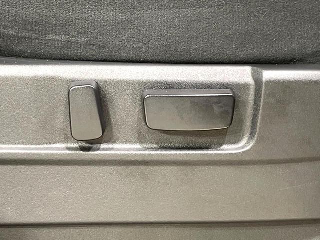 デリカＤ：５ Ｐ　４ＷＤ　両側電動スライド　純正１０型ナビ　全周囲カメラ　衝突軽減装置　レーダークルーズ　禁煙車　パワーバックドア　シートヒーター　パワーシート　ＬＥＤヘッドライト　ＥＴＣ　ブラインドスポットモニター（51枚目）