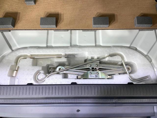 ジムニーノマド ＦＣ　４ＷＤ　届出済未使用車　衝突軽減　レーダークルーズコントロール　シートヒーター　スマートキー　オートエアコン　ＬＥＤヘッド　純正１５インチアルミ　ステアリングスイッチ　コーナーセンサー（52枚目）