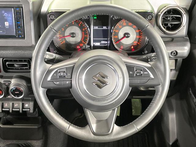 ジムニーシエラ ＪＣ　４ＷＤ　５ＭＴ　純正ナビ　バックカメラ　デュアルセンサーブレーキサポート　禁煙車　シートヒーター　コーナーセンサー　スマートキー　ＬＥＤヘッドライト　ＥＴＣ　クルコン　オートハイビーム　車線逸脱警報（11枚目）