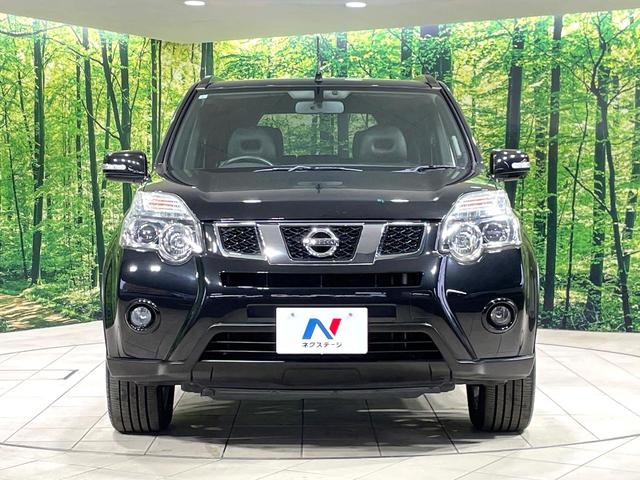 エクストレイル ２０Ｘｔｔ　４ＷＤ　純正ナビ　バックカメラ　禁煙車　シートヒーター　ルーフレール　スマートキー　ＨＩＤヘッドライト　ＥＴＣ　クルコン　オートライト　オートエアコン　純正１８インチＡＷ　ＣＤ再生　ＤＶＤ再生（14枚目）