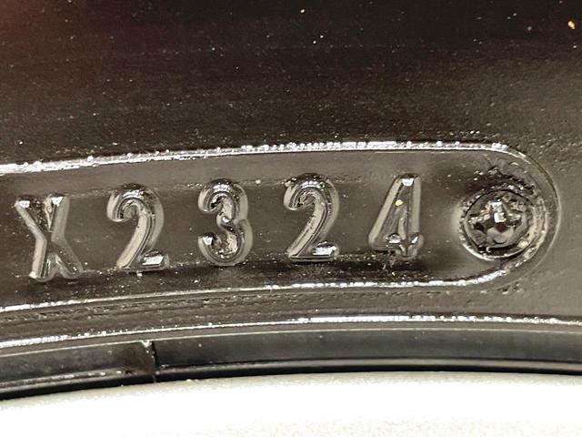 エクストレイル ２０Ｘｔｔ　４ＷＤ　純正ナビ　バックカメラ　禁煙車　シートヒーター　ルーフレール　スマートキー　ＨＩＤヘッドライト　ＥＴＣ　クルコン　オートライト　オートエアコン　純正１８インチＡＷ　ＣＤ再生　ＤＶＤ再生（31枚目）